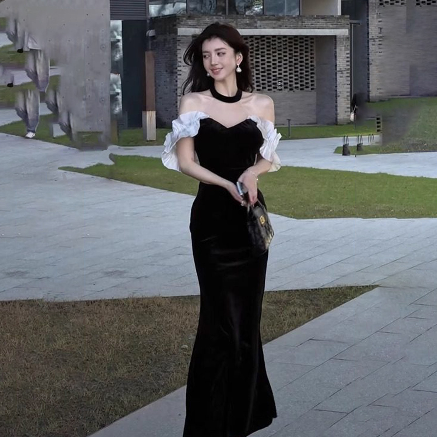 轻奢风一字肩黑色晚礼服长裙女高级感气质千金风丝绒包臀连衣裙