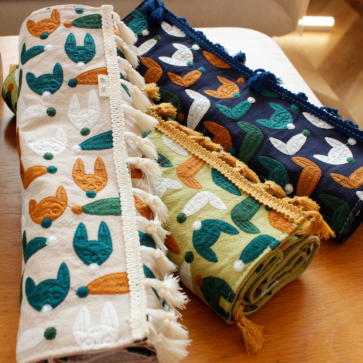 轻奢刺绣餐桌旗布艺田园茶几旗餐边柜盖布电视柜桌垫鞋柜斗柜盖巾,居家布艺,桌旗,淘宝优惠券,粉丝福利购,淘宝优惠卷