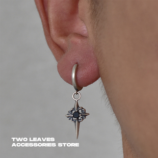 TWO S925纯银复古做旧北极星耳环街头哥特风黑钻男女耳扣 LEAVES