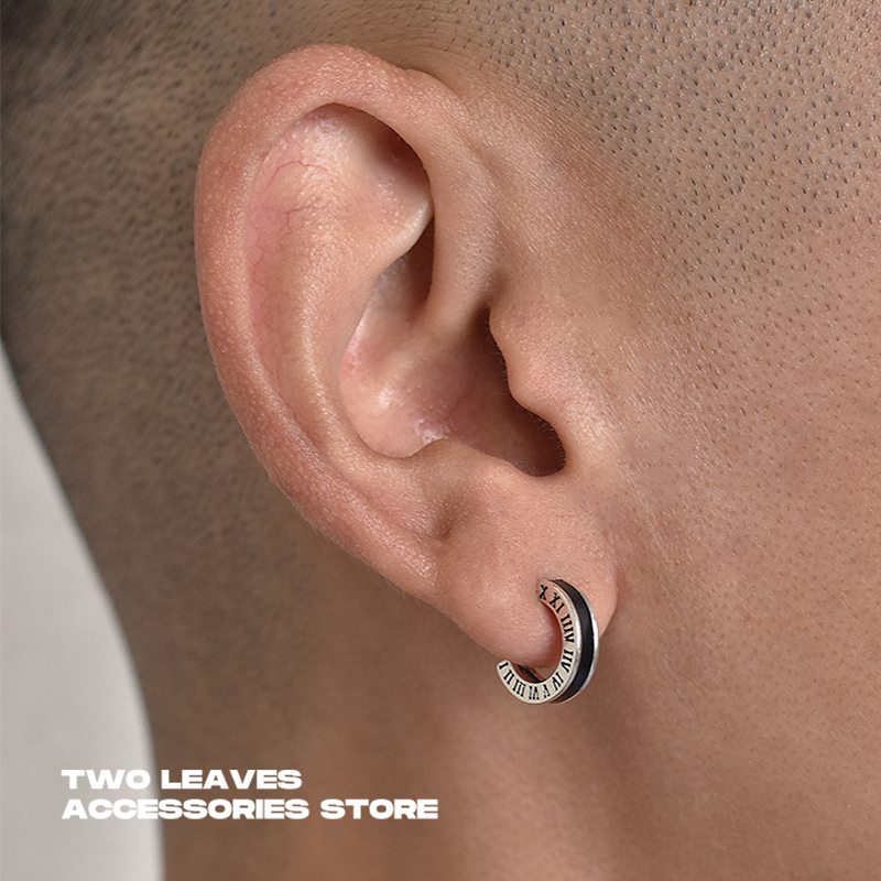 TWOLEAVES925银做旧罗马数字耳钉