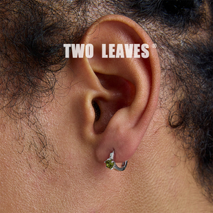 潮男女锆石耳骨耳扣 S925纯银橄榄绿钻戒耳环百搭时尚 TWO LEAVES