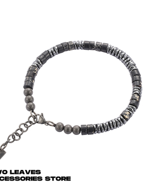 TWO LEAVES 做旧复古简约手链潮流街头钛钢保色男女情侣设计手串