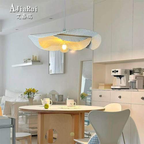 创意卧室餐厅灯纸质简约装饰纸吊灯奶油风北欧设计师款民宿艺术灯