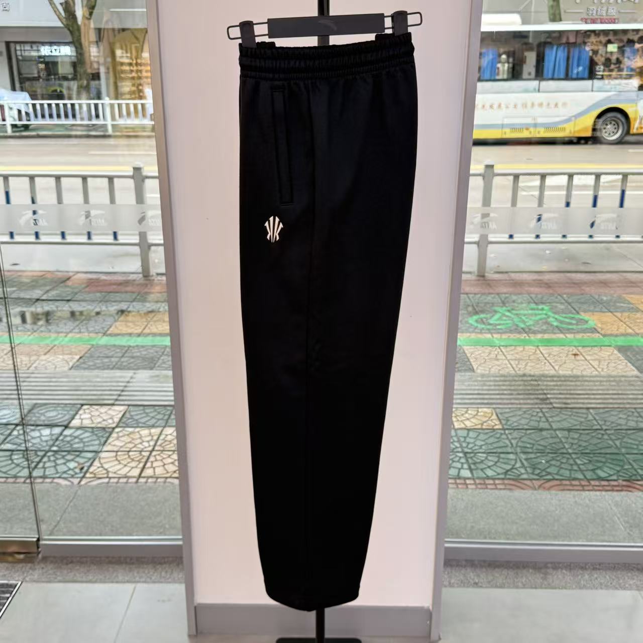 安踏男士冬季加绒欧文直筒复古