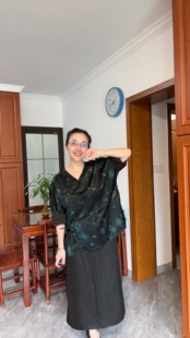 2025年新款重磅真丝皮子香云纱V领盘扣斜襟系带上衣毛衫外套开衫