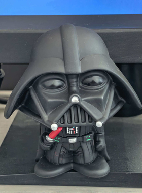 可爱卡通黑色公仔桌面装饰摆件办公书桌玩偶摆设塑料娃娃玩具