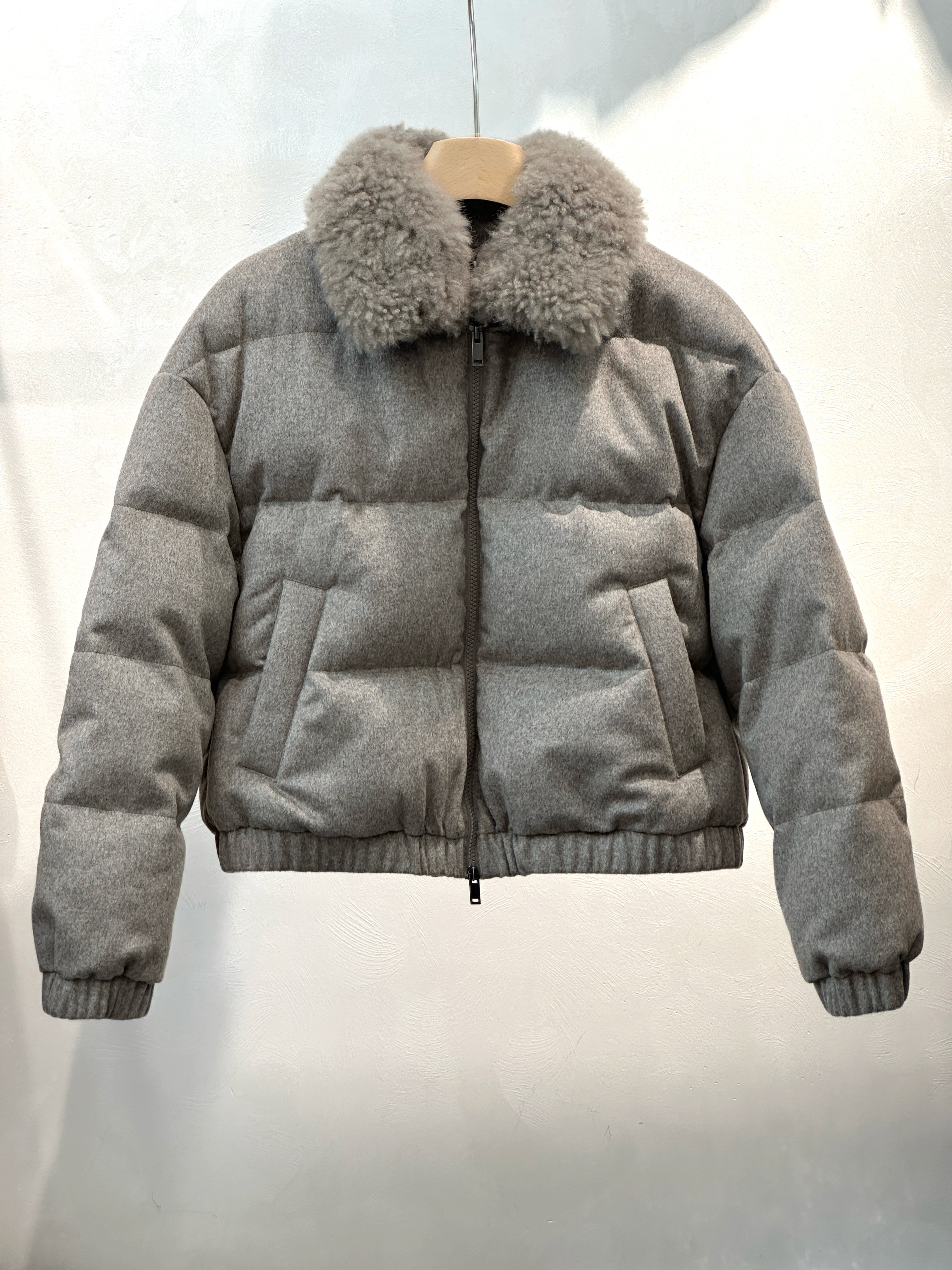 老钱风白鹅绒羽绒服女短款面包服可拆卸毛领外套