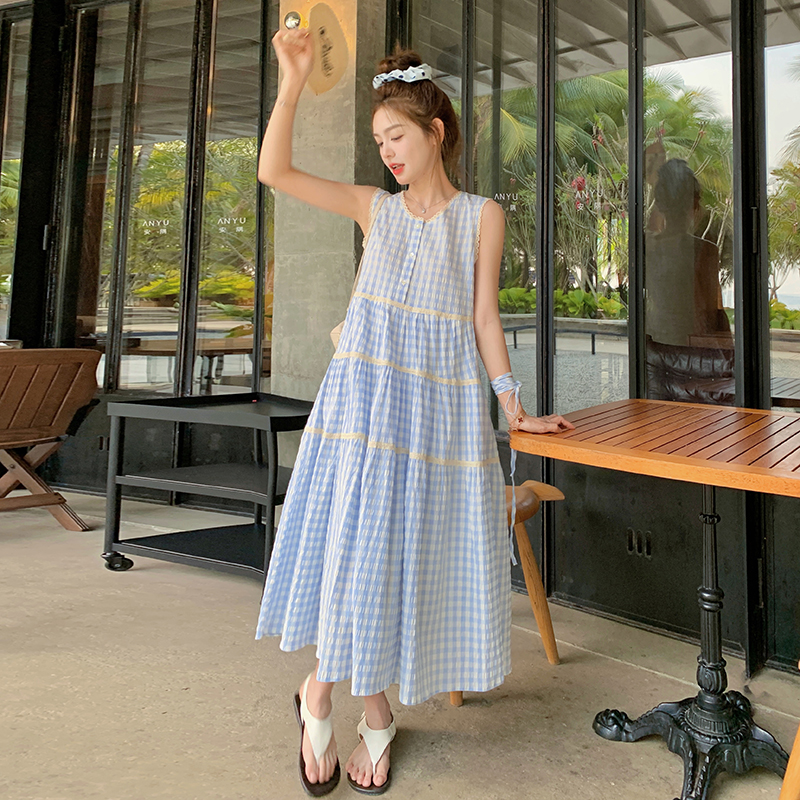 蓝白格子无袖背心连衣裙女夏季法式甜美宽松圆领森系小清新蛋糕裙