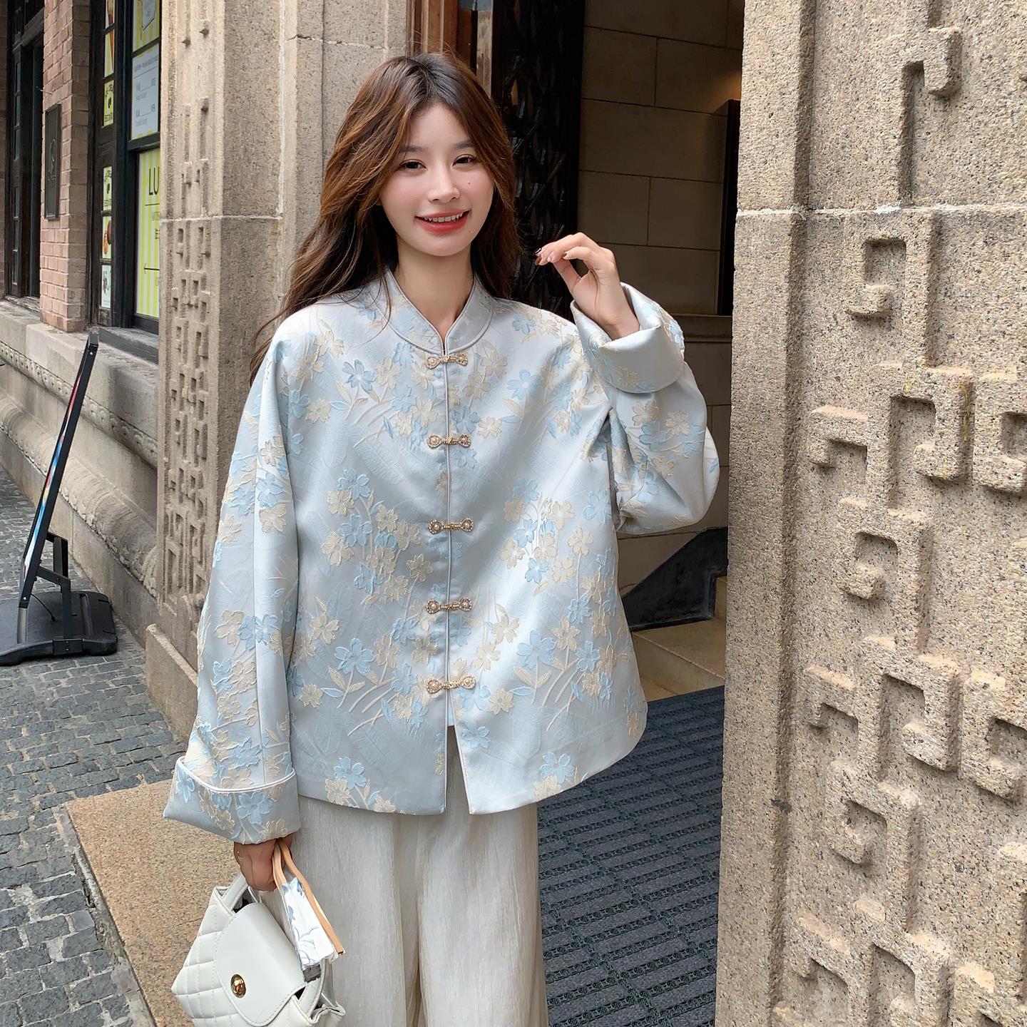 国风高级感提花立领盘扣外套女春秋新中式洋气减龄漂亮气质开衫