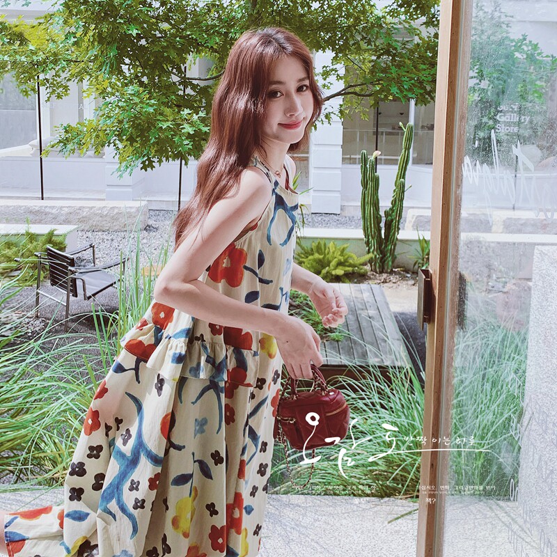 多巴胺碎花少女无袖背心连衣裙2025夏季新款学院风童趣宽松a字裙