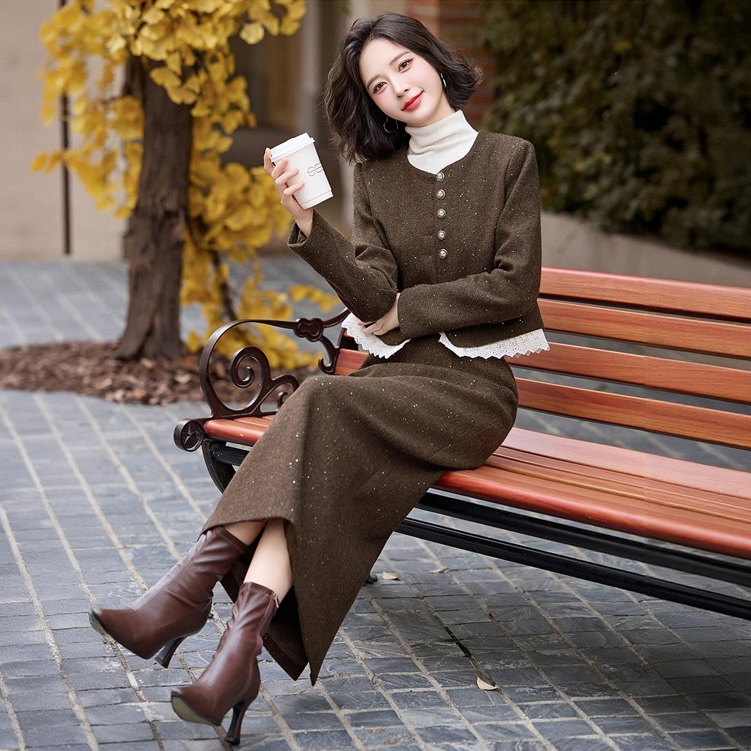 小香风毛呢套装长裙新款爆款女春秋高级感富家千金气质名媛两件套
