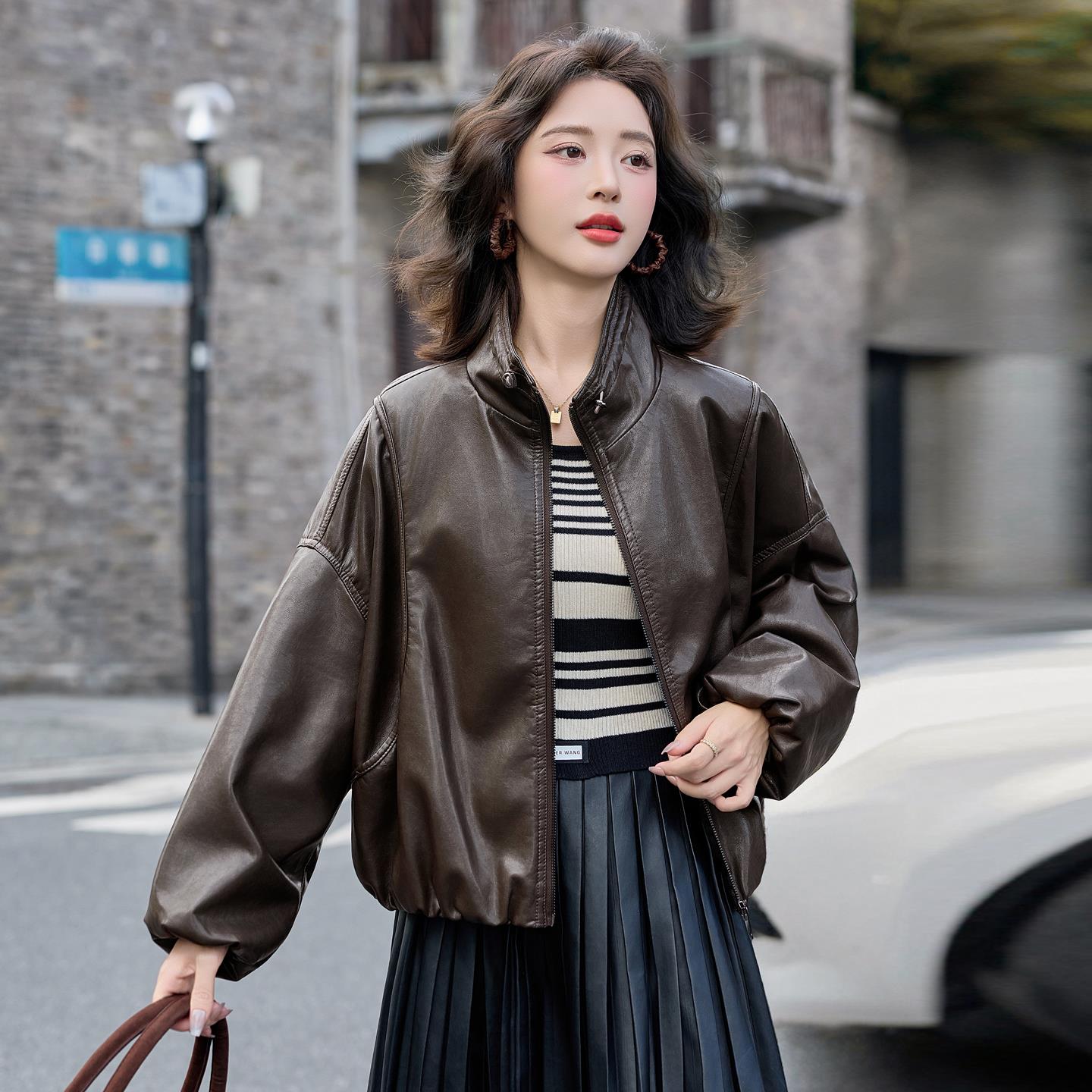 帅气立领时尚PU皮短款外套女春秋装新款小个子显瘦显高休闲机车服