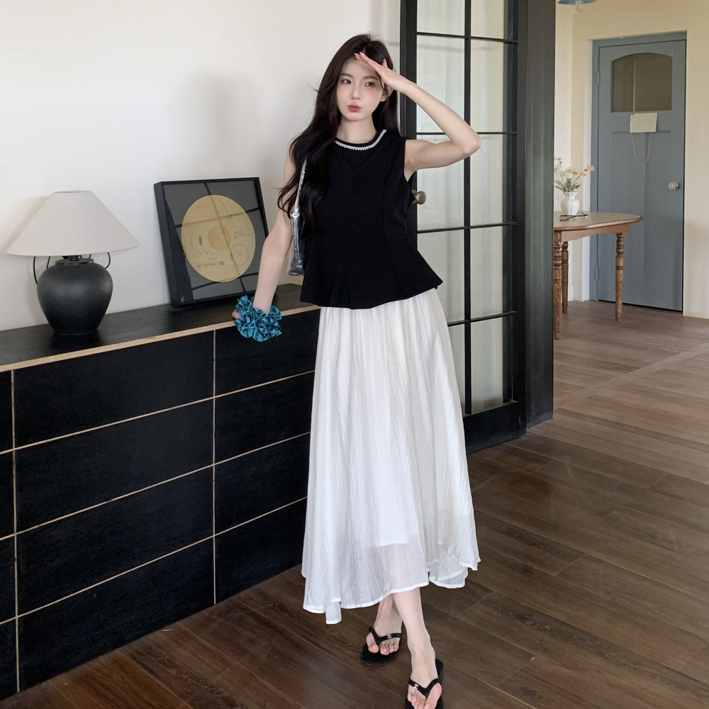 法式优雅高级感套装长裙女夏赫本风气质显瘦无袖上衣半身裙两件套