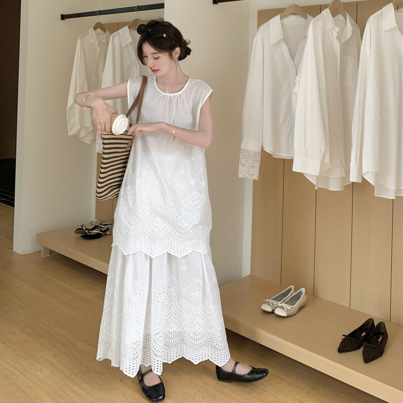慵懒风宽松圆领无袖长款小衫上衣套装女夏季刺绣镂空半身裙两件套