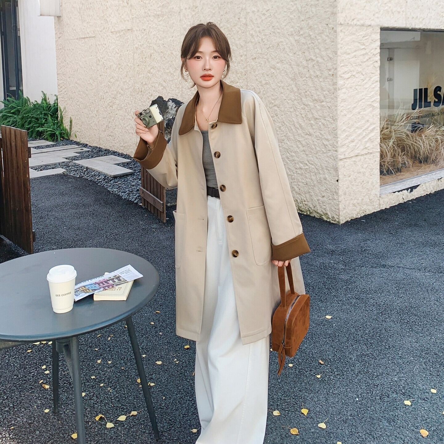 翻领拼接撞色中长款风衣女