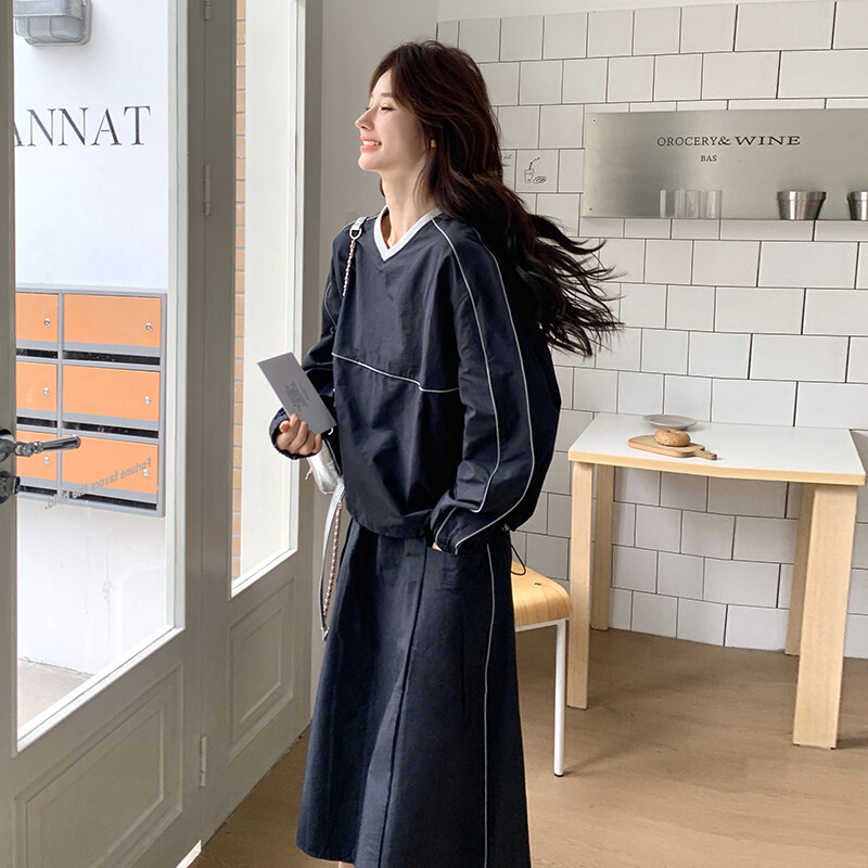 藏青学院风休闲运动套装裙女2026秋季新款套头卫衣半身长裙两件套