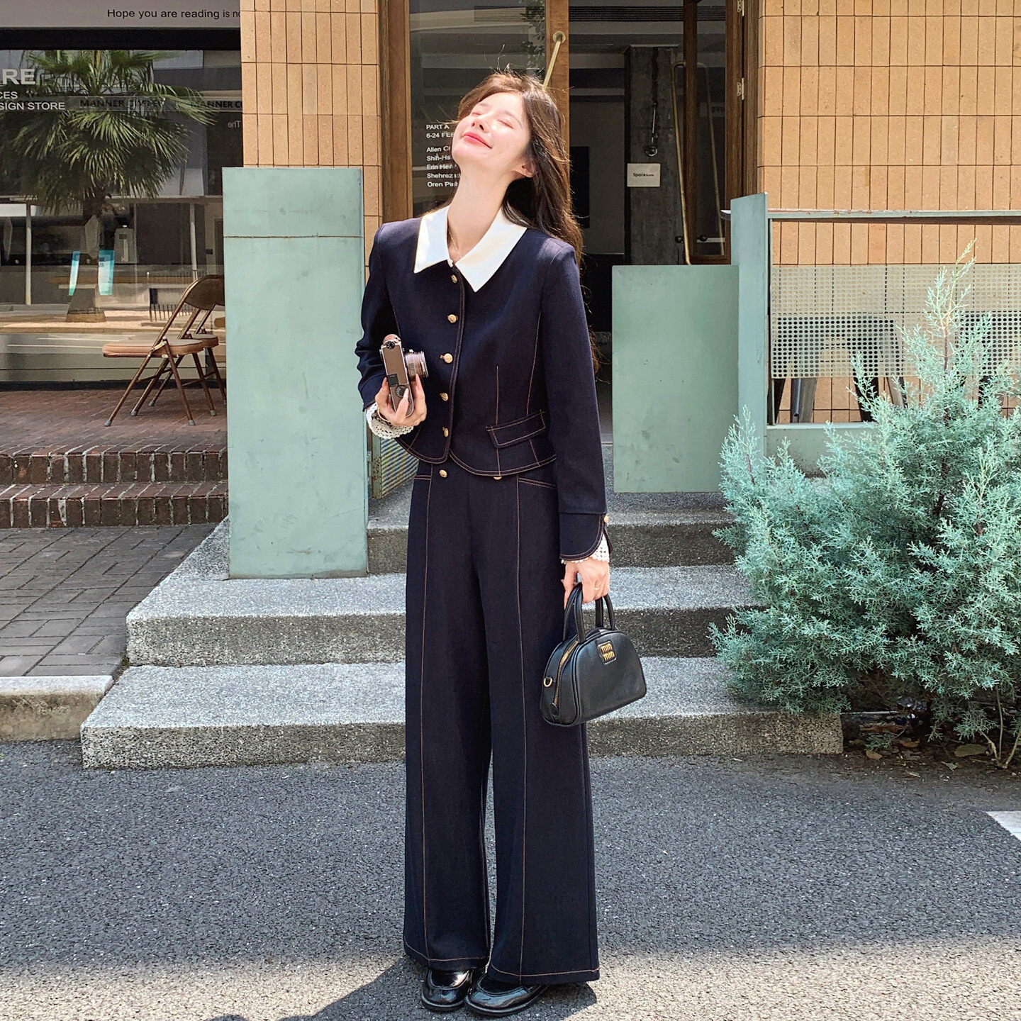 高级感牛仔时尚套装女2026秋季新款复古撞色翻领外套阔腿裤两件套