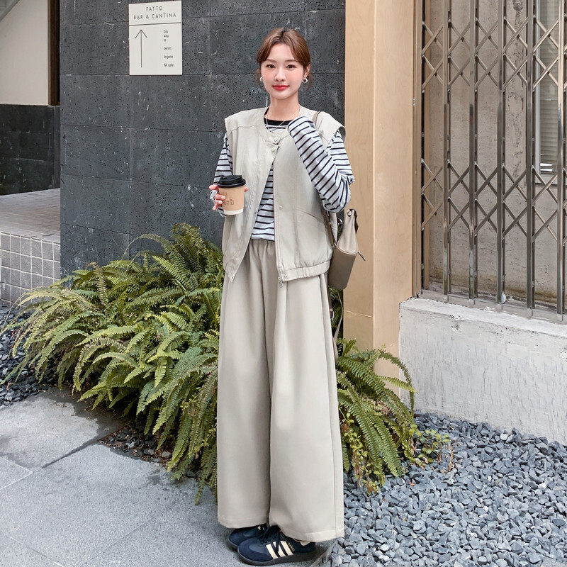 韩系简约工装风马甲套装女秋季2026年新款条纹T恤阔腿长裤三件套