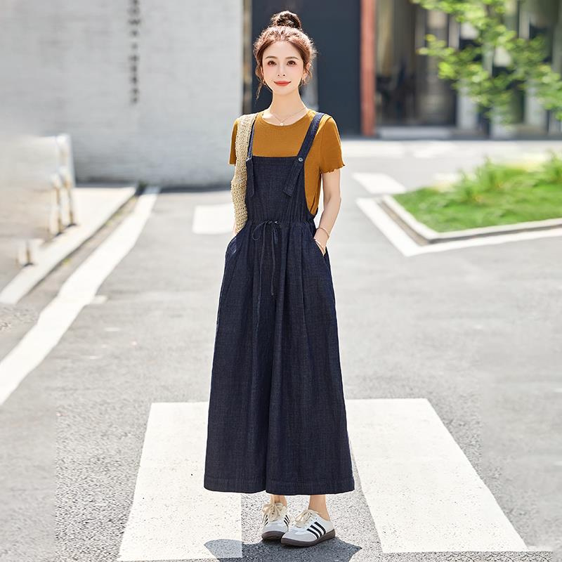 休闲减龄长裙套装女夏季新款显瘦短T高级感气质薄款背带裙两件套