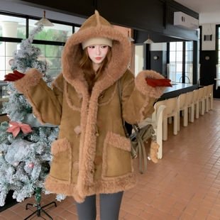 鹿皮绒外套女连帽加绒牛角扣棉服仿羊羔毛大衣冬新款加厚保暖棉衣