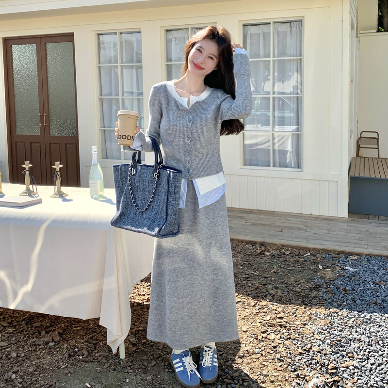 韩系假两件针织上衣半身裙套装女