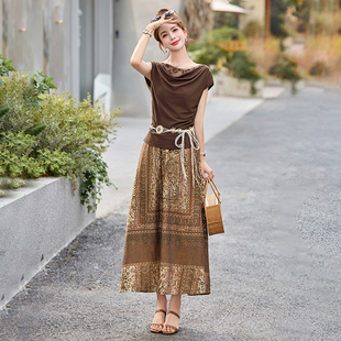 波西米亚风套装长裙气质优雅缎面小衫上衣民族风印花半身裙两件套