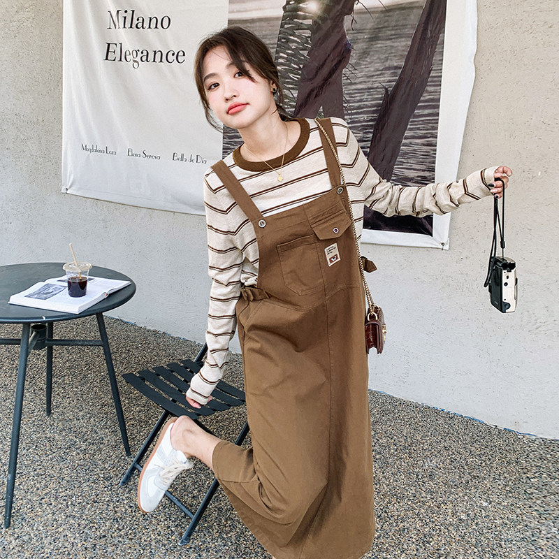 工装背带裙两件套女2025春秋新款减龄休闲韩版盐系条纹T恤套装裙