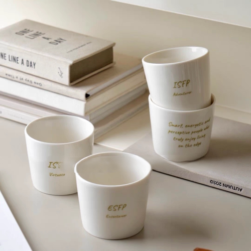 人格羊脂玉猪口杯咖啡杯瑕疵自用