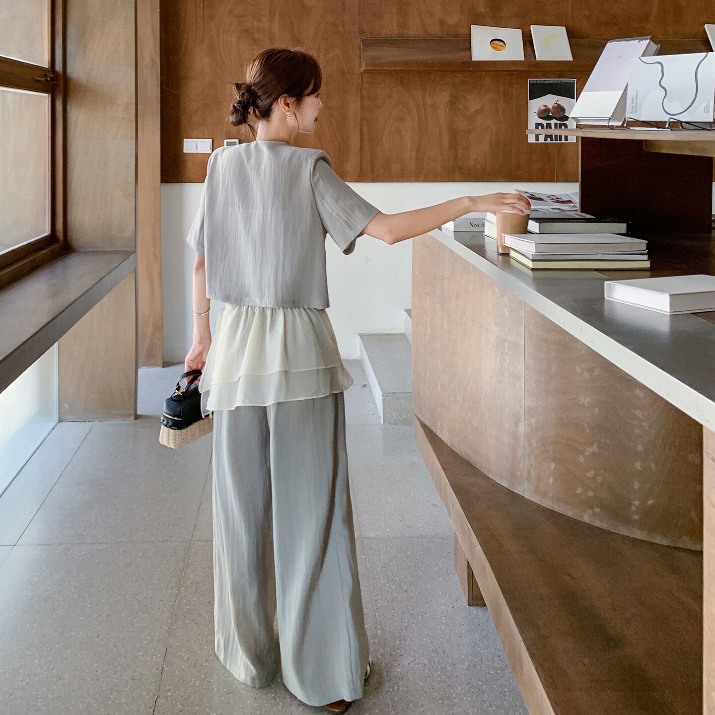 现货2C369-6359P185K288新款两件套套装带屁帘,女装套装/套裙,浙宝271