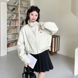 271-8232P155K278 新款短外套图片
