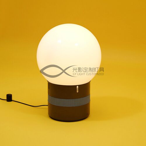 光影工程定制玻璃球奶光台灯MEZZO ORACOLO TABLE LAMP书房样板间