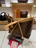 LV/Louis Vuitton New Women Bag Carrongall
