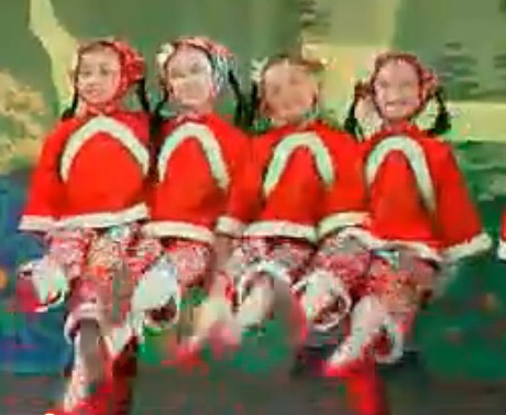 姥姥门前看大戏儿童演出服元旦春节喜庆开门红灯笼秧歌表演服装