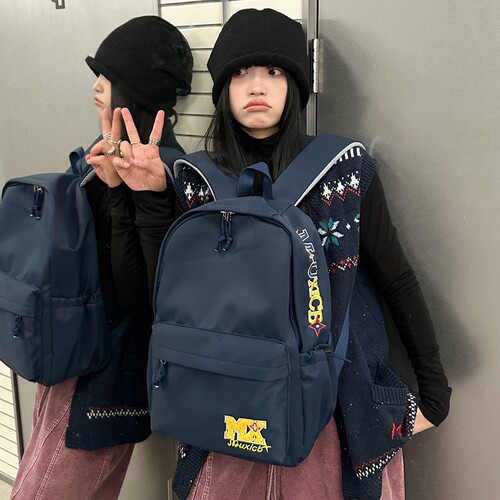 书包女生初中生小学生双肩包