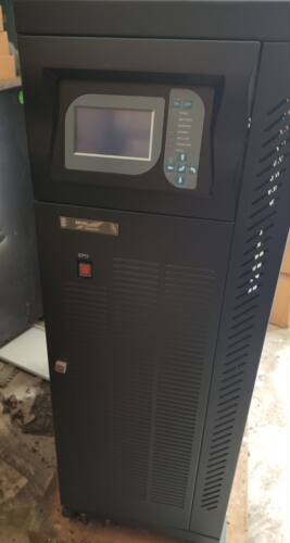 科华YTR3310 UPS 在线式高频UPS 三进三出 外观有轻微摩擦