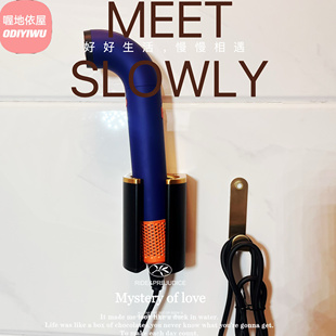 适用戴森吹风机支架hd17/hd18挂架直发器HT01免打孔收纳架桌面架