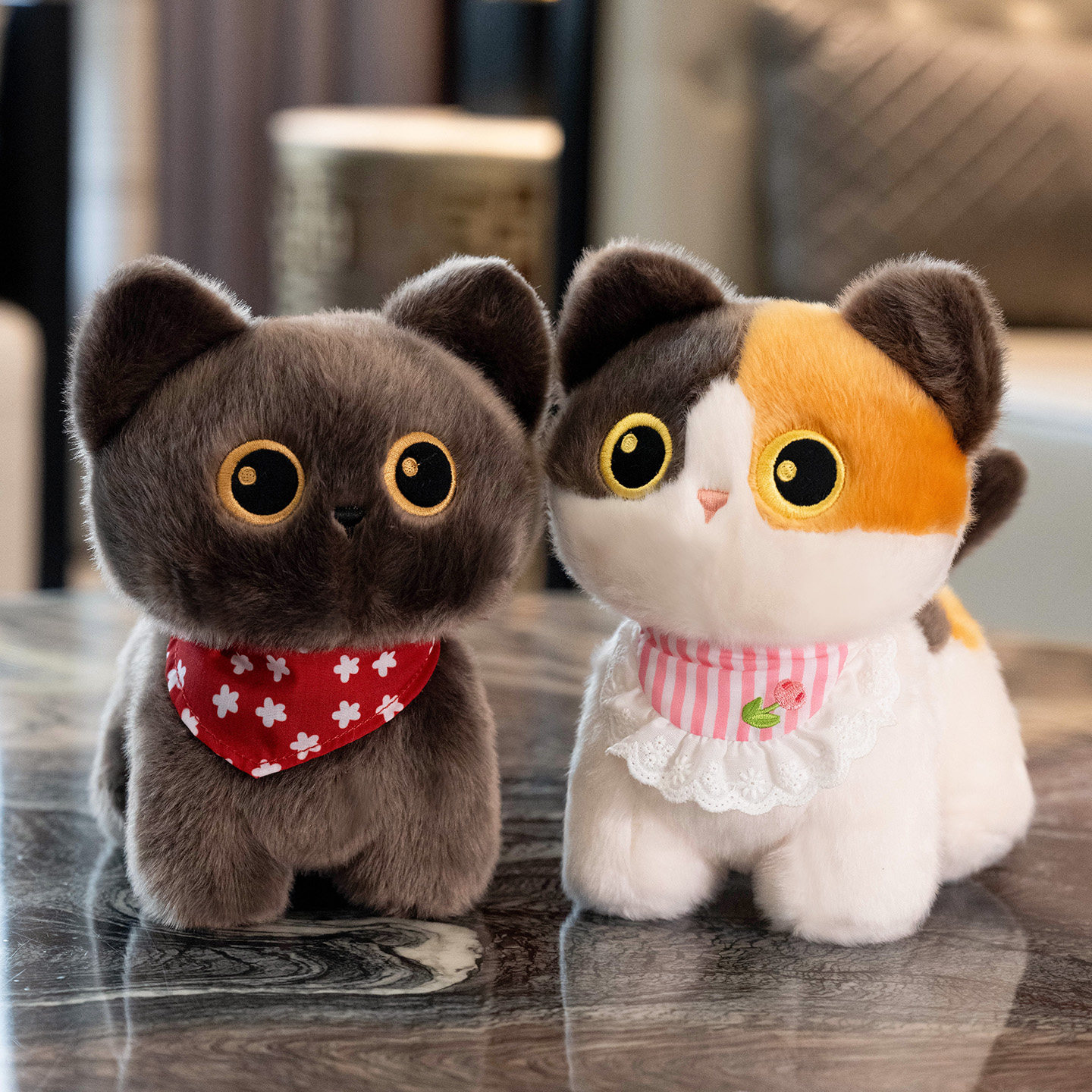 可爱小黑猫玩偶三花猫暹罗猫公仔图片