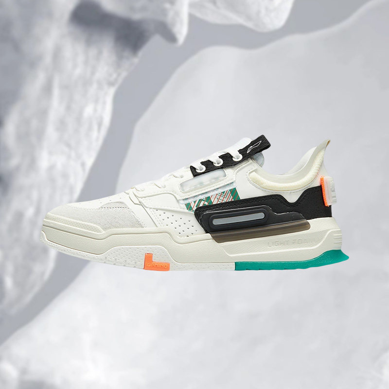 李宁极客休闲鞋男女新款时尚经典板鞋滑板鞋低帮agcr154