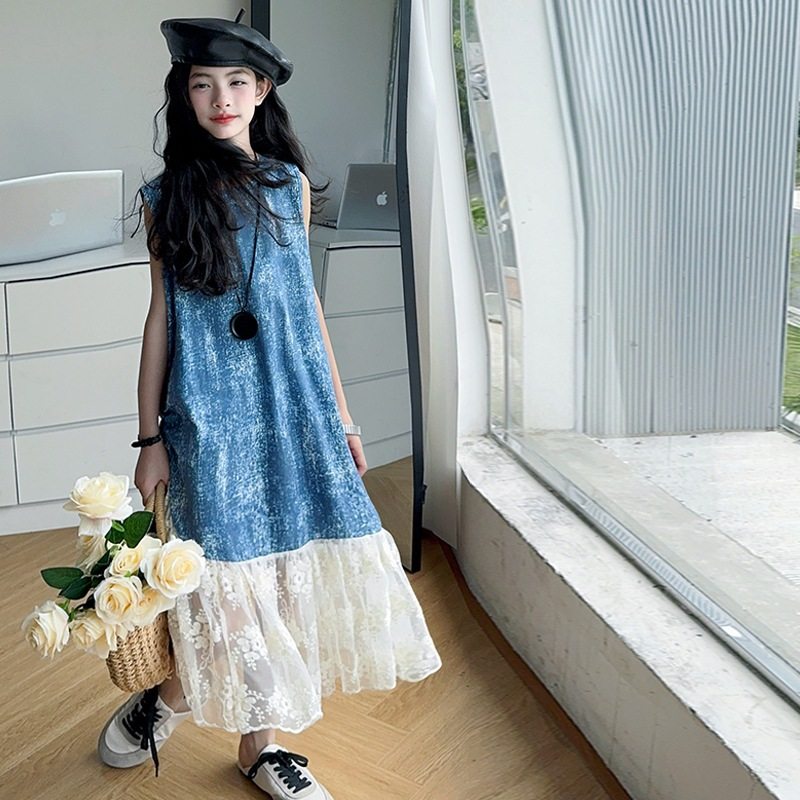 女童连衣裙2026年夏季新款女孩扎染背心裙中大童蓝色设计感公主裙