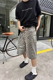 复古豹纹阔腿牛仔短裤男直筒休闲宽松五分裤D15-P45，男装牛仔裤，电商D321