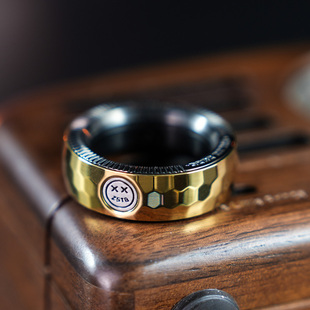 现货指上谈兵噜戒段落戒指环棘轮解压玩具手指尖陀螺EDC机械推牌