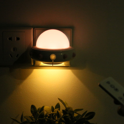 遥控飞碟小夜灯猪娃礼物LED220V
