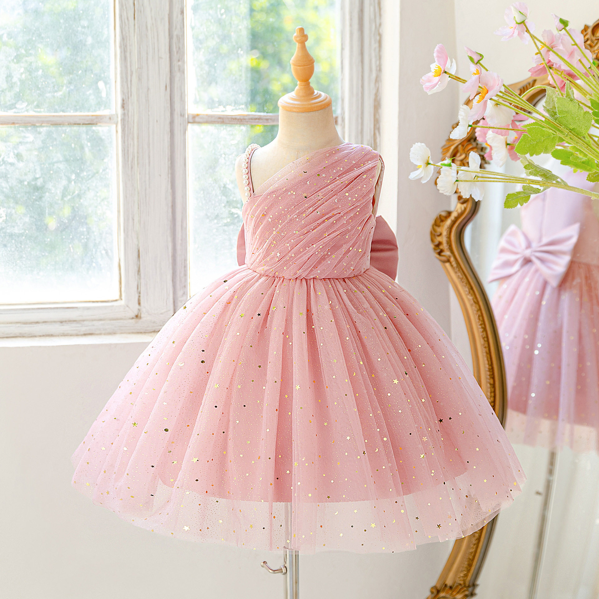 亚马逊儿童钉珠斜肩吊带公主裙花童蓬蓬礼服裙小女孩主持人演出服