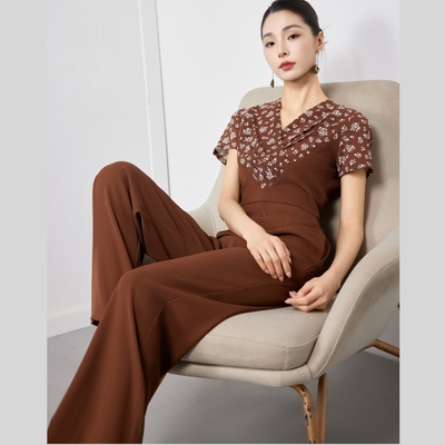 轻熟女神气质名媛撞色重工垂宽松阔腿裤坠感休闲花色雪纺连体裤