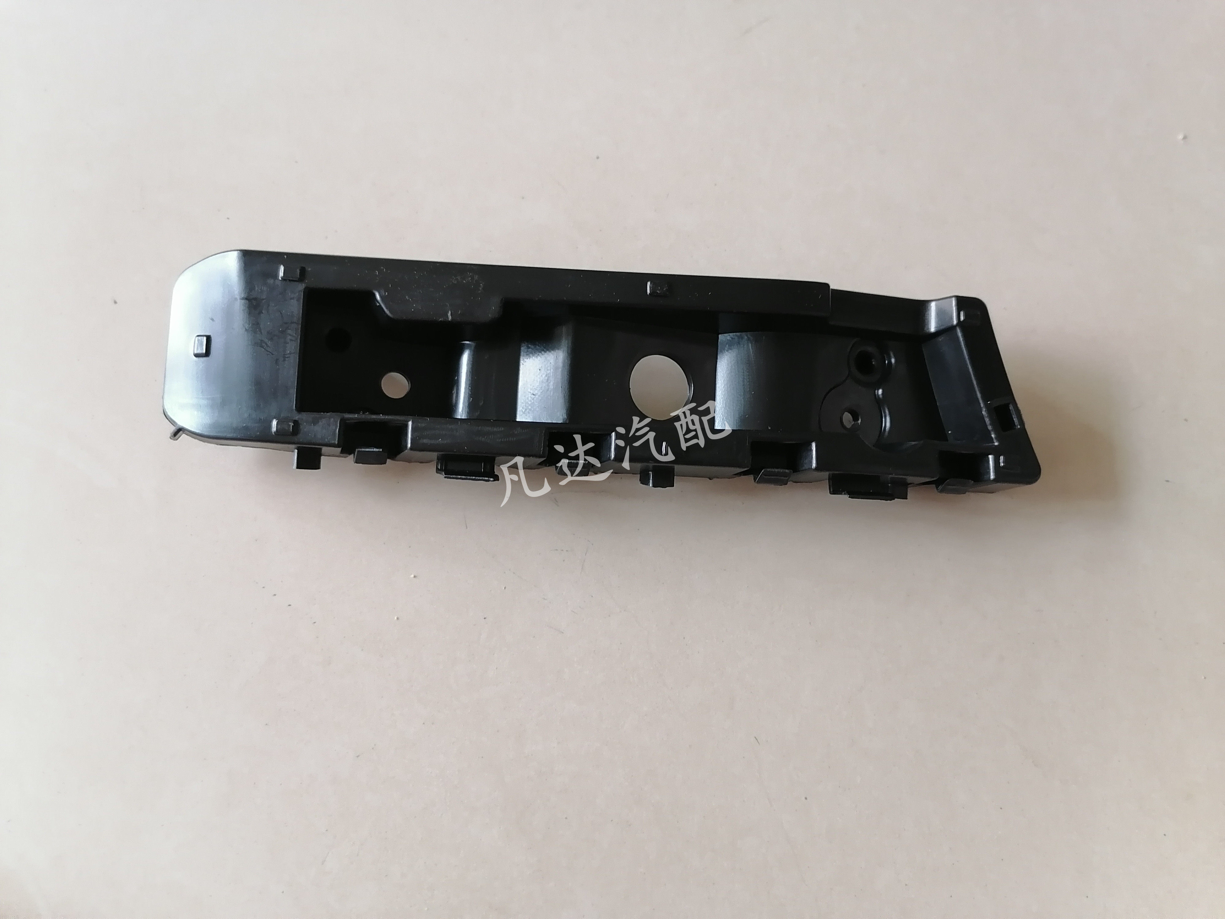 适用北汽幻速h3前后杠支架卡子保险杠支架卡托吊架挂卡挂耳配件