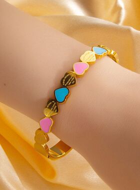 跨境欧美时尚百搭ins彩色爱心手镯不锈钢简约青春学院风女生手环