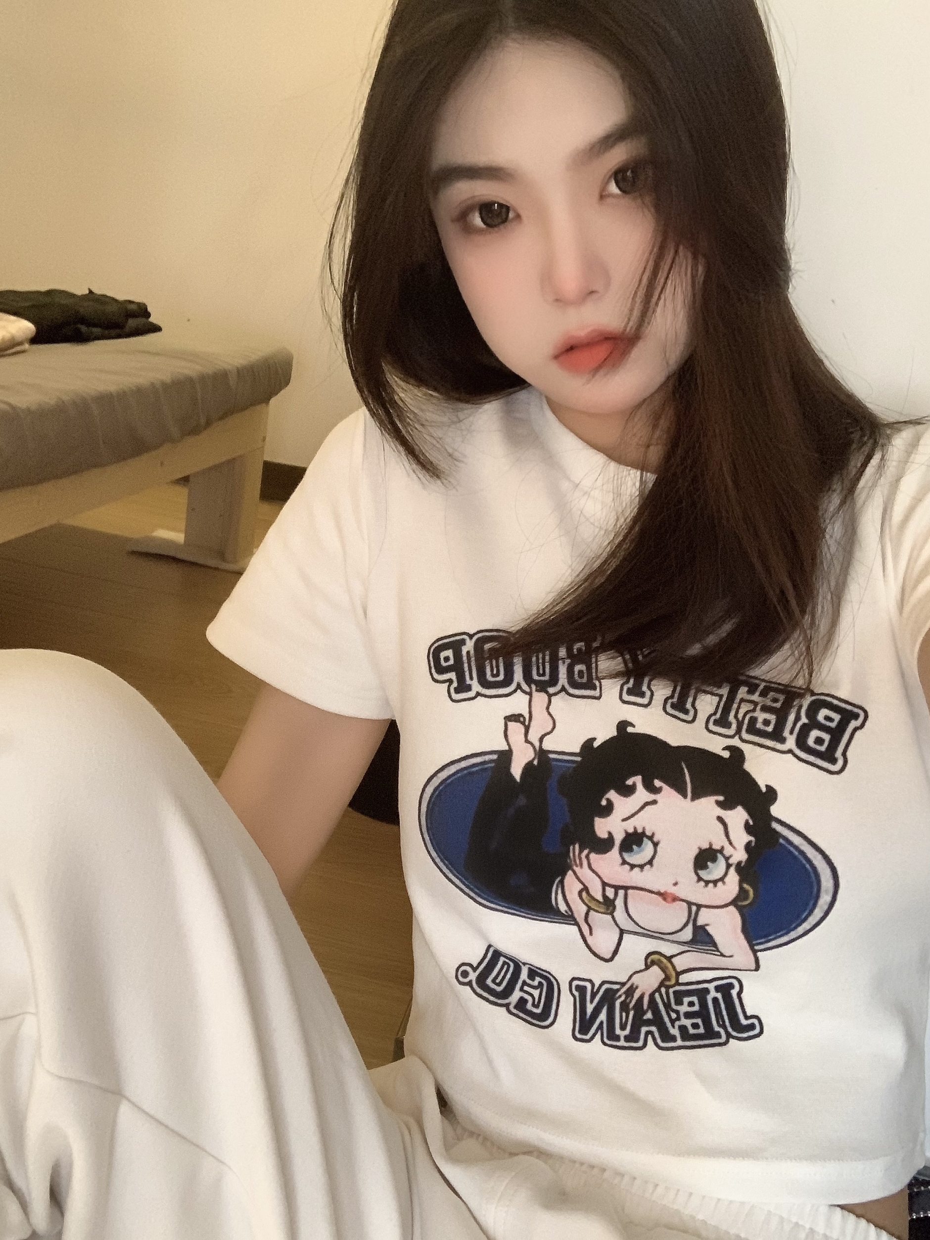 短袖t恤女2023白色辣妹短款上衣