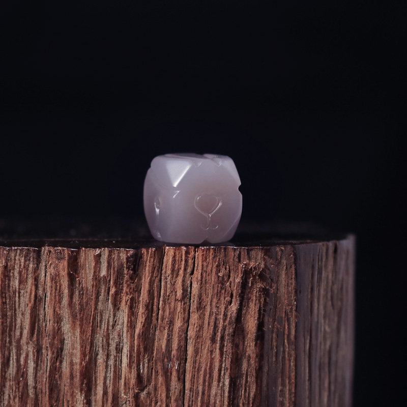 上海玉雕工作室设计雕刻 天然和田玉烟紫料 生肖牛 手链 手串配珠