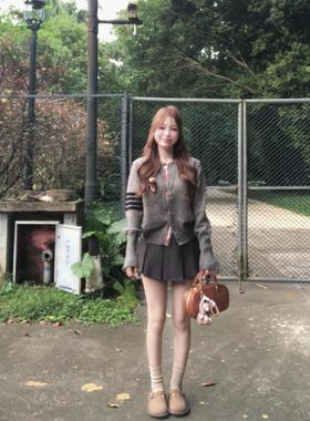 韩系早秋季穿搭高级感灰色针织开衫女2025新款学院风毛衣外套上衣