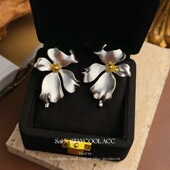 金属花瓣哑色磨砂雾面感耳钉女士高级感耳环个性 欧美复古中古风